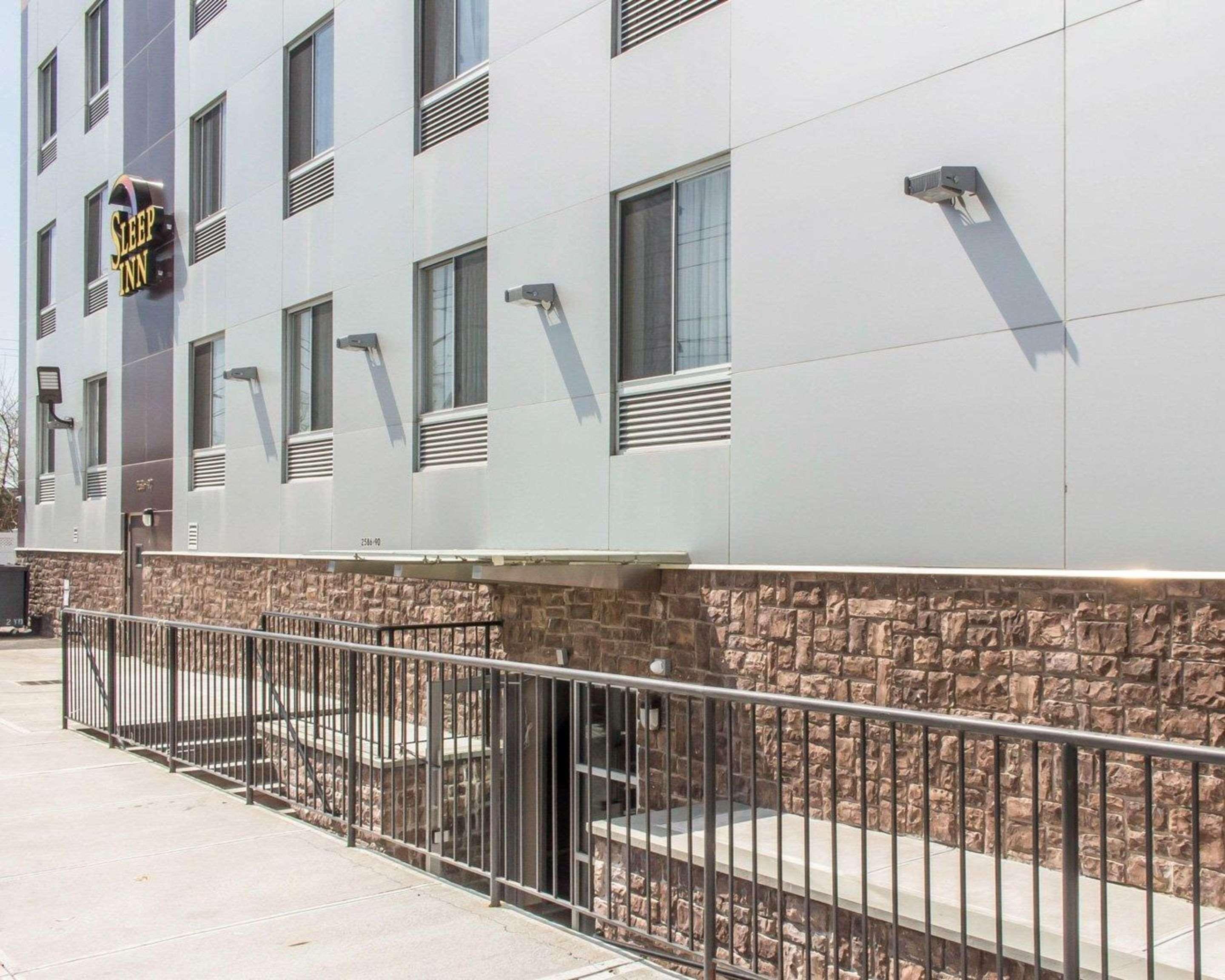Sleep Inn Brooklyn Coney Island New York Exterior photo